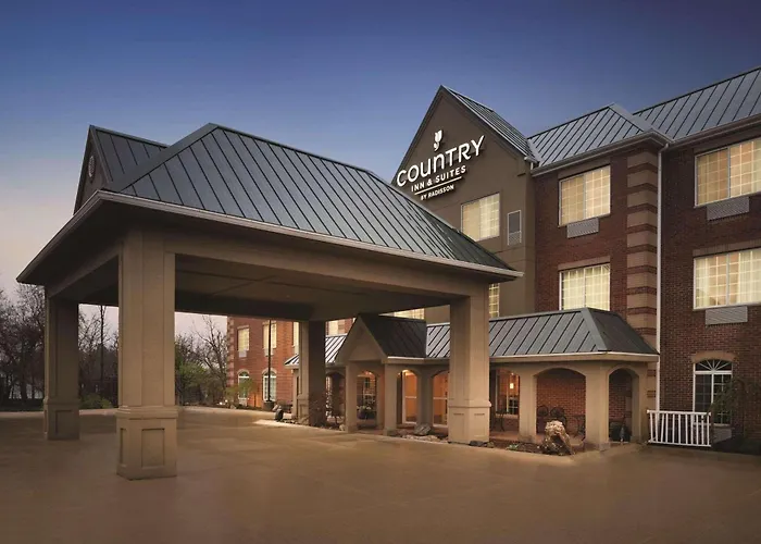Country Inn & Suites By Radisson, Valparaiso, In